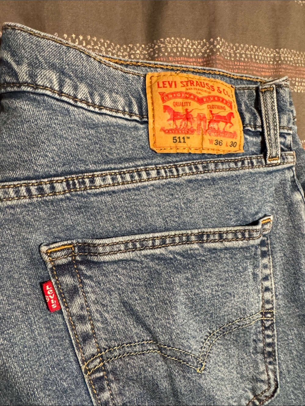 Levi's 511 Slim Straight Jeans - Light Blue Denim